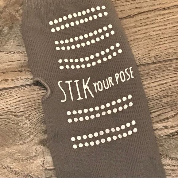 Barre Yoga Gloves Stik Your Pose Grippy Sleeves OS - Picture 4 of 5